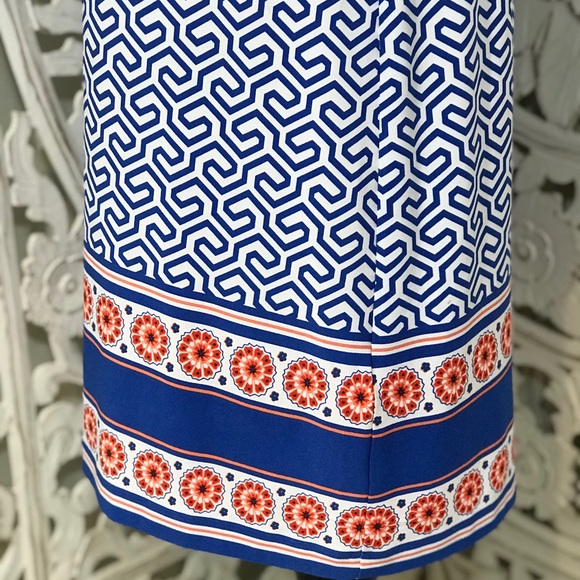 Donna Morgan Midi Dress - Picture 8 of 11